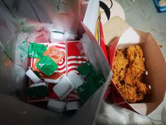 -肯德基(东安路站店)