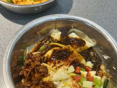 优质biangbiang面-玲玲面屋