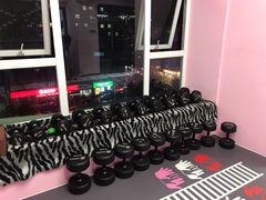 -简·无界健身工作室·运动康复·体态(石厦店)