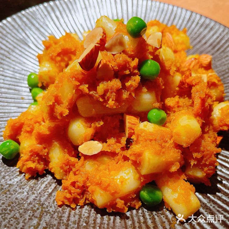 食饼筒果然还是要有肉好吃，不过胜在面皮煎的不错