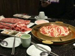 -猪啊牛呀羊啊铜盘烤肉(正大广场店)