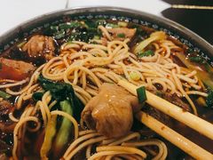 牛肉肥肠两掺-胥佳烧鸡公牛肉面馆