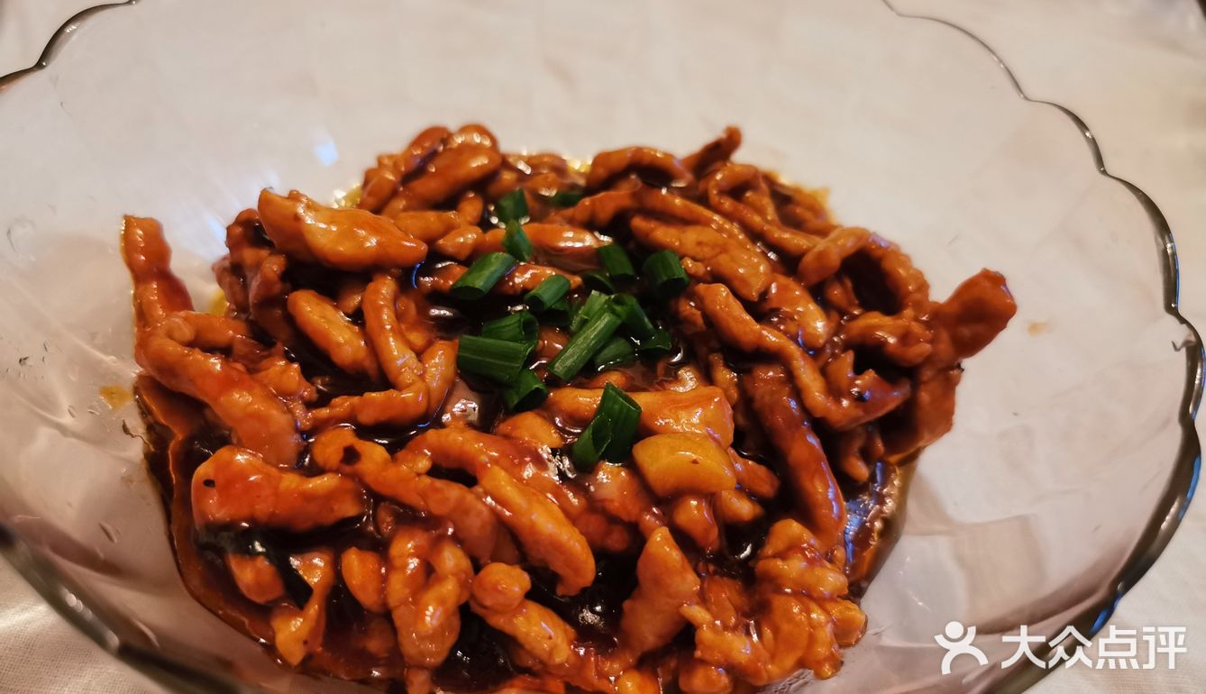 鱼香肉丝，配着米饭吃，超级好吃