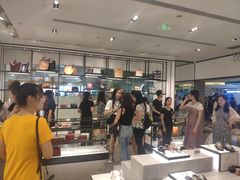 -CHARLES&KEITH(1234space店)