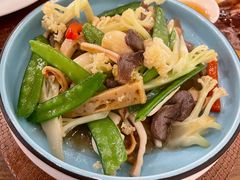 阳江小盆菜-先记烧鹅王·本地粤菜(福永店)