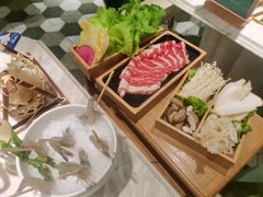 -椰子不语 椰子鸡火锅(淮海店)