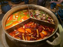 奔驰锅底-湊湊火锅·茶憩(东城万达店)