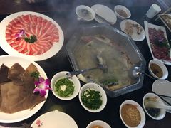 -重庆德庄火锅(体育中心店)