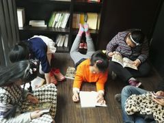 -钟书阁(松江泰晤士小镇店)