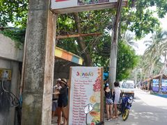 -Jonah's Fruit Shake & Snack Bar
