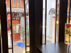 -桥边小楼·手工云南菜·古城观景小楼