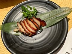 -枝魯枝魯自助料理