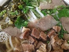 -花溪牛肉粉(八鸽岩店)