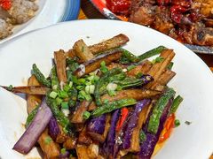 -柴窝堡22号辣子鸡·传承新疆菜