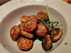 橄榄油香煎蘑菇-Devils’ Brewery小恶魔精酿啤酒(武汉天地店)