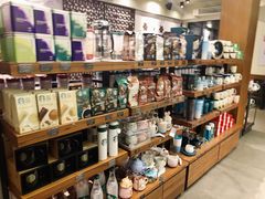 零售区-星巴克臻选(成都宽窄巷子店)