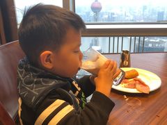 -君悦大酒店行政酒廊