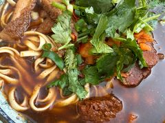 -牛师傅牛肉面(尚隆路店)