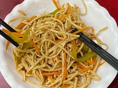 -金杨拉面王小吃面馆·牛三宝面·红烧牛肉粉