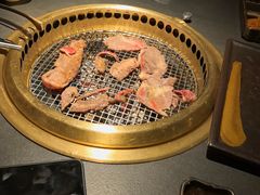 -铭牛烧肉·和牛海鲜自助(高新月牙湖店)