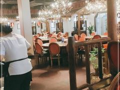 大堂-金苑酒家·客家菜·广东老字号(万象店)