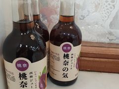 -共舞时光猫咖·狗咖(新街口店)