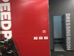 -汗水空间私教健身连锁(SM广场店)