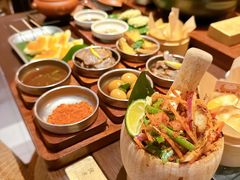 -银米·云南传统过桥米线(双廊黑金冠店)
