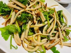 -蛙蛙叫干锅年代(簋街总店)