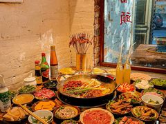 -四小区火锅·巷子里的重庆火锅(花照壁店)