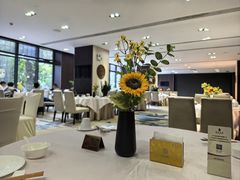 -荣粤酒家·融合粤菜·海鲜火锅