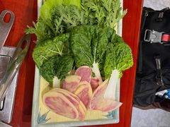 -菌之家·专业纯野生菌火锅·特色炒菌