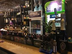 -HIHE Bistro·Oyster Bar(华熙live店)