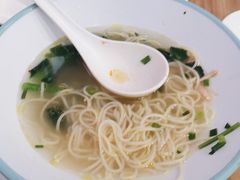 -小杨生煎(金山百联购物中心3楼店)