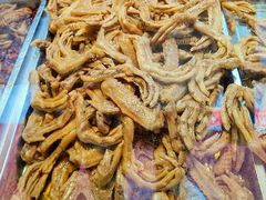 -王浩儿纪六孃甜皮鸭(乐山总店)