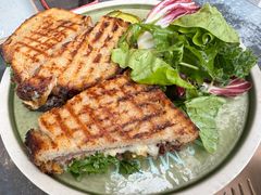 超级牛肉帕尼尼-O'mills Sourdough Bakery&Bistro(永嘉路店)