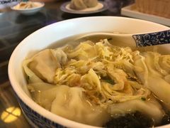-笑来喜馄饨小笼工坊店(湖滨街店)
