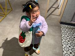 -必胜客(尹山湖歌林公园店)