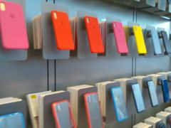 -Apple零售店(华贸购物中心店)