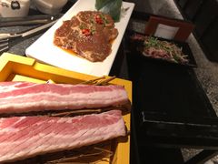-嘿嘟嘟·肋条烧肉放题(爱融荟城店)