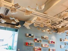 -猫的天空之城概念书店(北戴河蔚蓝海岸店)