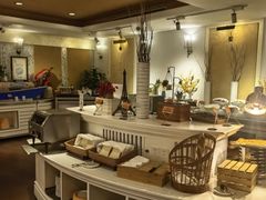-深圳富苑皇冠假日套房酒店