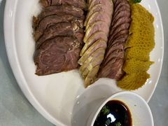 卤味四拼-大鸭梨烤鸭店(金顶街店)