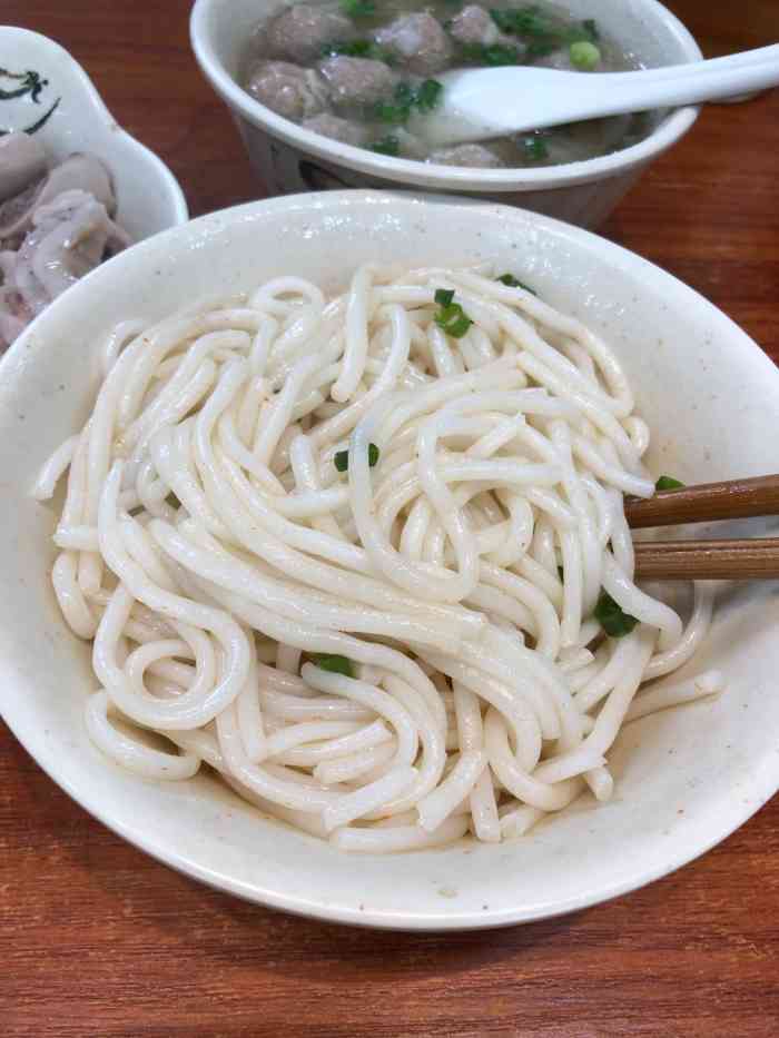 安平巷拌粉干(交通店)-"早就是安平拌粉干的忠实粉丝了,这家开在交.