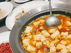 -香山湖家家宴(中山陵店)
