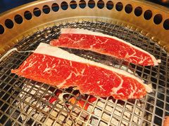 特选雪花牛肉-铭牛烧肉·和牛海鲜自助(高新月牙湖店)