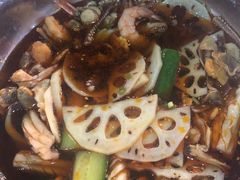 -马路牙子烧烤音乐酒馆(望京店)