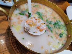 晚粳米海鲜泡饭-苏小柳手工点心(人民广场分院)