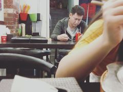 -愉肴麻辣香锅(中北镇店)