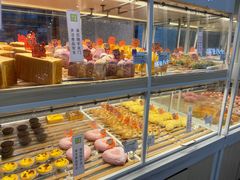 面包甜点陈列柜-奈雪的茶(石厦时代广场店)
